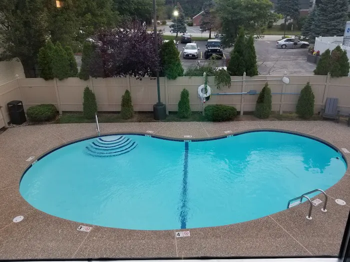 Clarion Inn 4