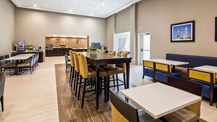 Best Western Plus Chelmsford Inn 4