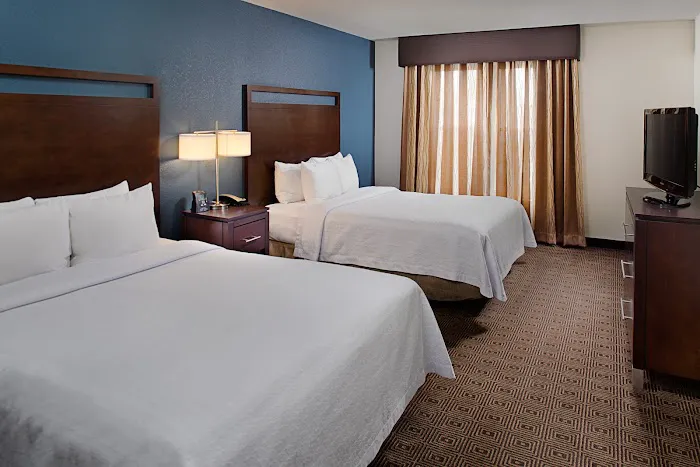 Homewood Suites by Hilton Manchester/Airport 4