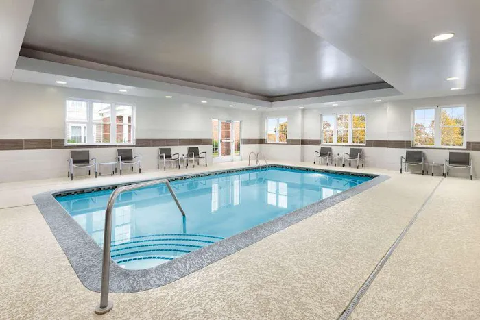 Homewood Suites by Hilton Manchester/Airport 4