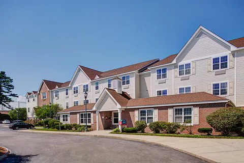 TownePlace Suites Manchester-Boston Regional Airport 4
