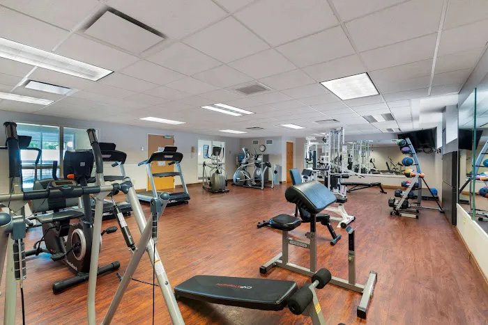 Best Western Plus Executive Court Inn & Conference Center 4
