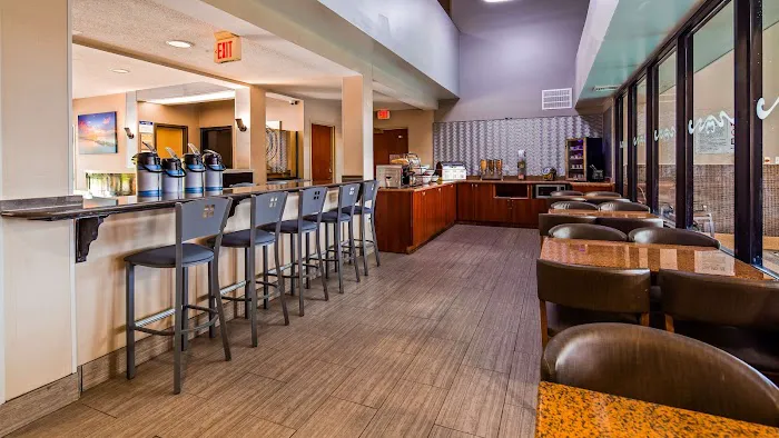 Best Western Dunkirk & Fredonia Inn 4