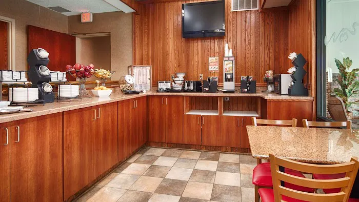 Best Western Dunkirk & Fredonia Inn 4