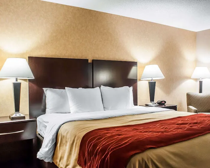 Quality Inn 4