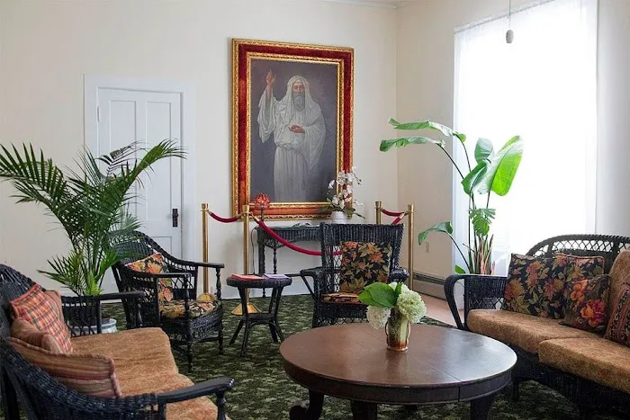 The Maplewood Hotel 4
