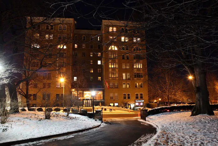 Lenox Hotel & Suites 5