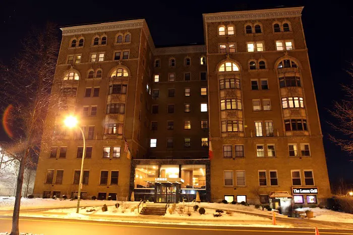 Lenox Hotel & Suites 5