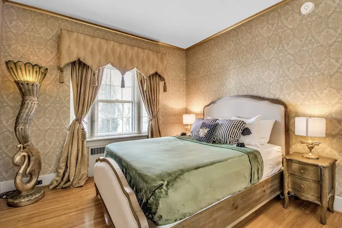The Mayfair Castle 5
