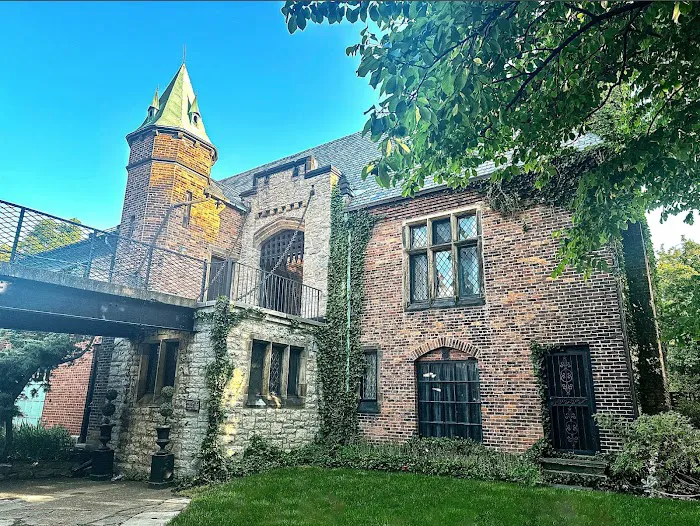 The Mayfair Castle 5