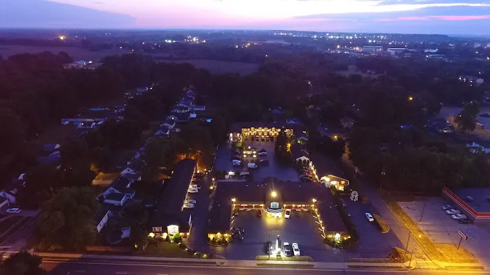 Lockport Inn and Suites 4