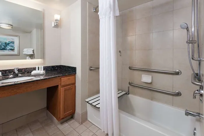 Homewood Suites by Hilton Buffalo-Amherst 4
