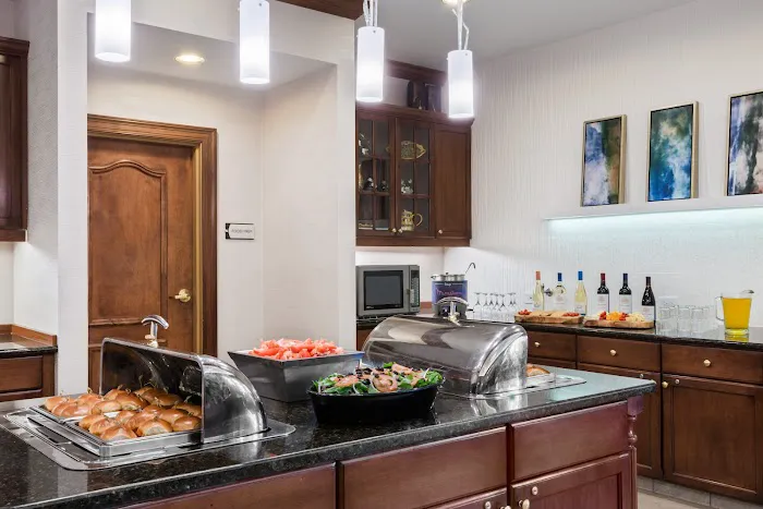 Homewood Suites by Hilton Buffalo-Amherst 4