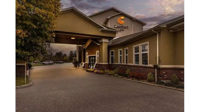 Comfort Inn University 3