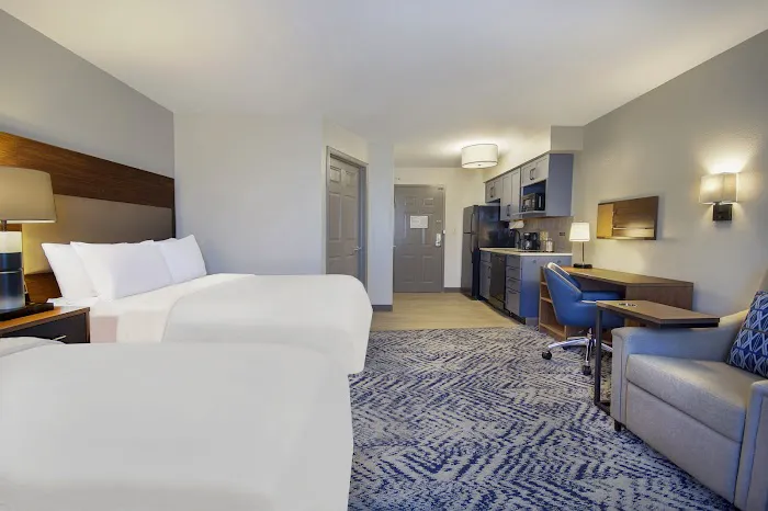 Candlewood Suites Buffalo Amherst by IHG 3