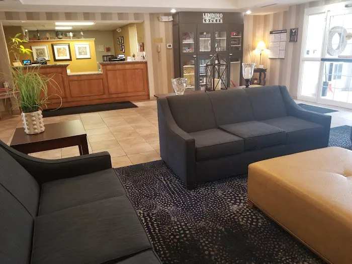 Candlewood Suites Buffalo Amherst by IHG 3