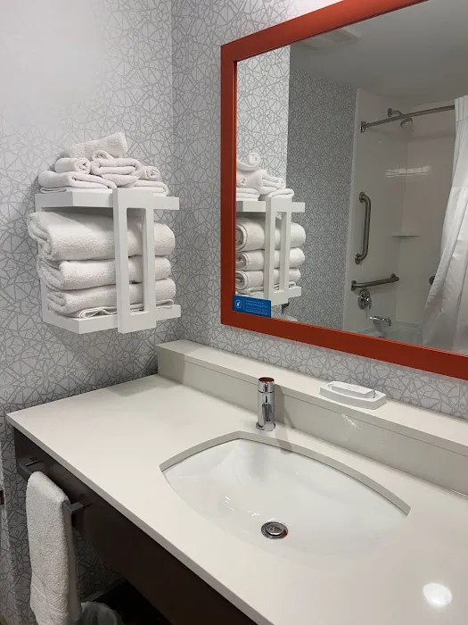 Hampton Inn Buffalo - Amherst 4
