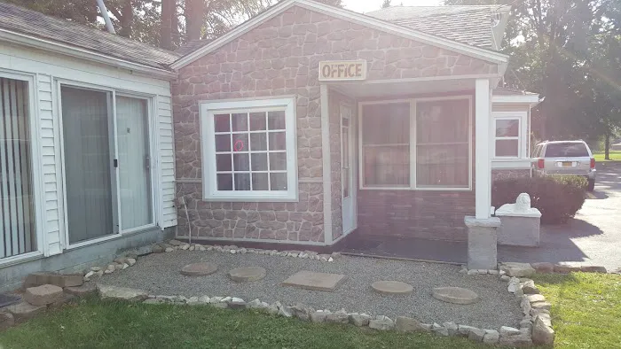 Hayat Motel at Serenity Hideaway 4