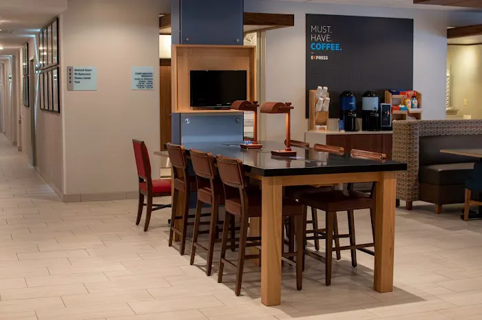 Holiday Inn Express & Suites Tonawanda - Buffalo Area by IHG 5