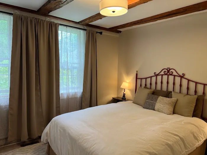 Independence Inn 4