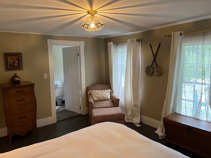 Independence Inn 4