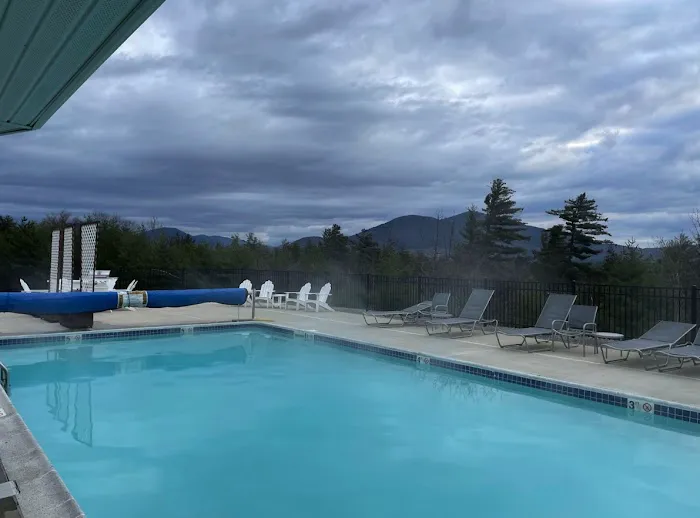 White Mountain Hotel & Resort 5
