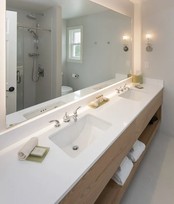 White Mountain Hotel & Resort 5