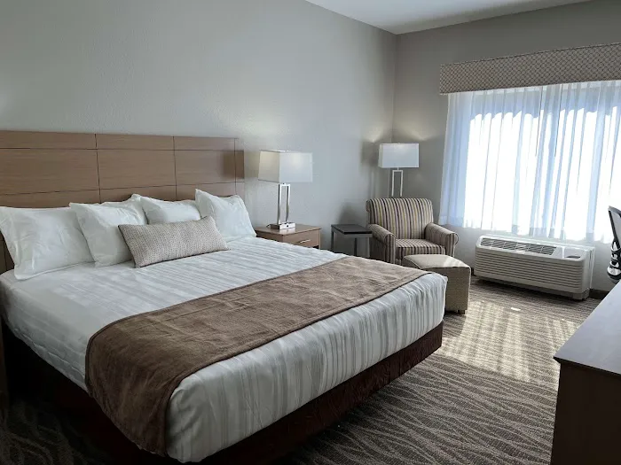 Best Western Plus Rumford Falls 5