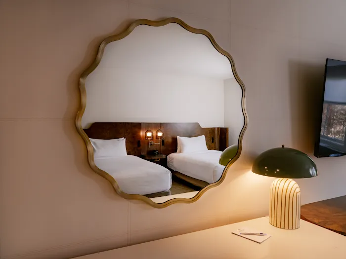 Hotel Brookmere & Arbor Spa 4