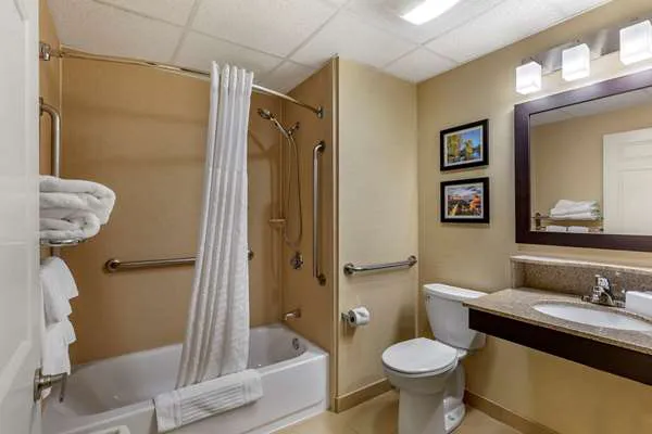 Comfort Inn Rockland - Boston 4