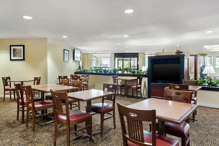 Best Western Rockland 4