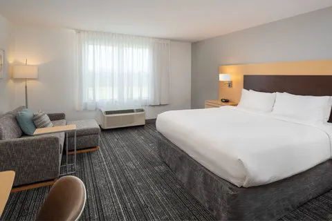 TownePlace Suites Wareham Buzzards Bay 4