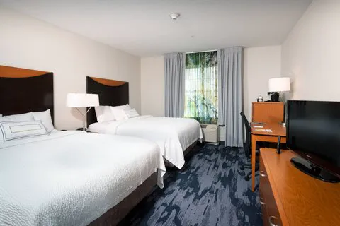 Fairfield Inn & Suites New Bedford 4