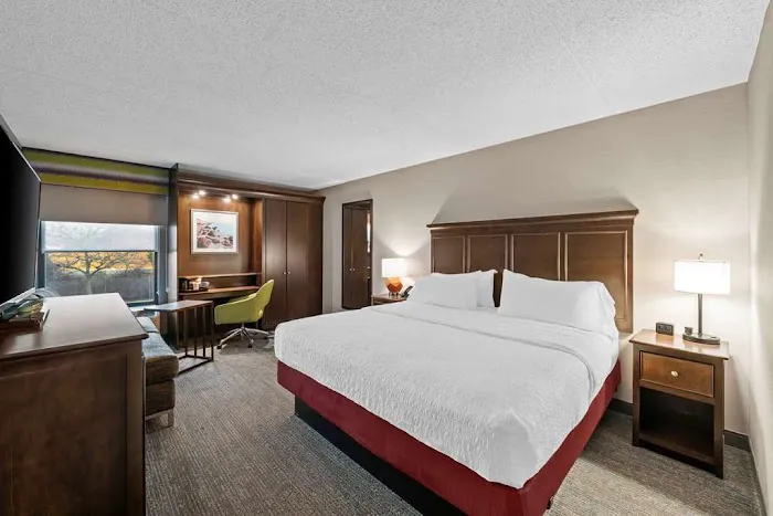 Hampton Inn New Bedford/Fairhaven 4