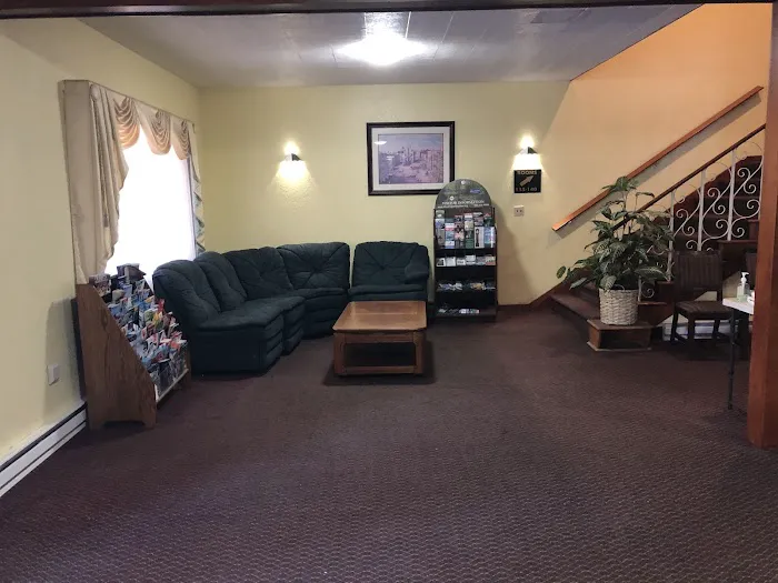 Red Roof Inn Sutton 4