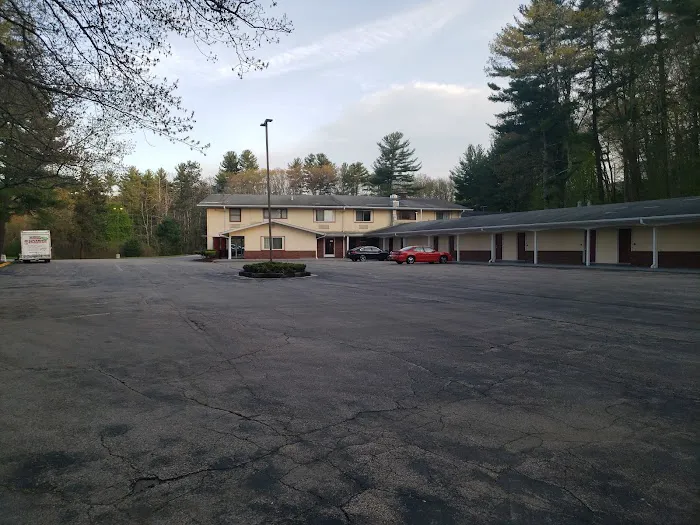 Red Roof Inn Sutton 4