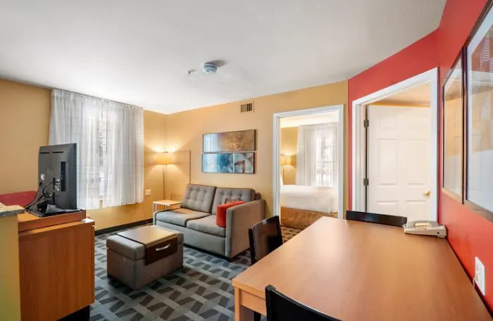 Residences at Tewksbury 5