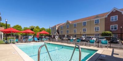 Residences at Tewksbury