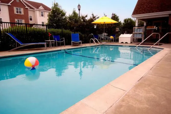 Residences at Tewksbury 5