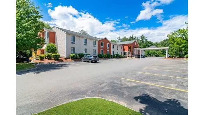 Quality Inn Merrimack - Nashua 5