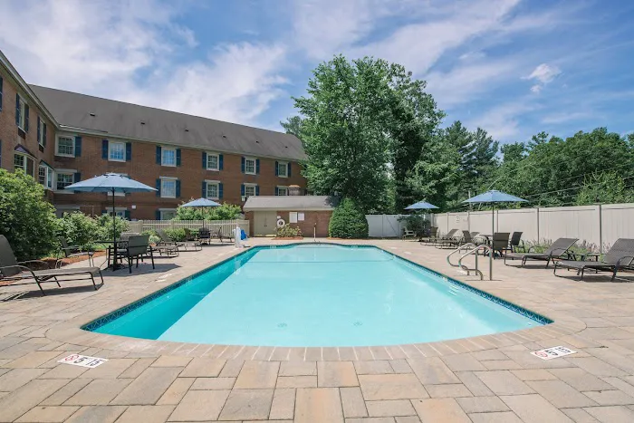 Holiday Inn Express & Suites Merrimack by IHG 4