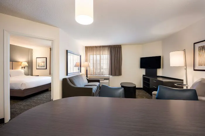 Sonesta Simply Suites Boston Burlington 4