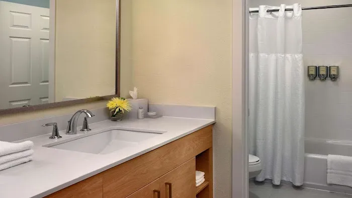 Staybridge Suites Boston - Burlington by IHG 4