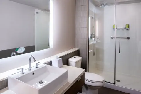 Element Lexington 4