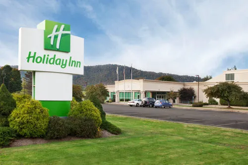 Days Inn by Wyndham Warren 4
