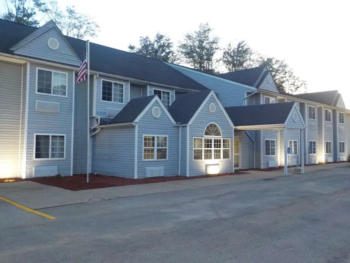 MJ Inn & Suites Marienville 4
