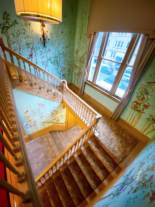 The Edward Hotel 5