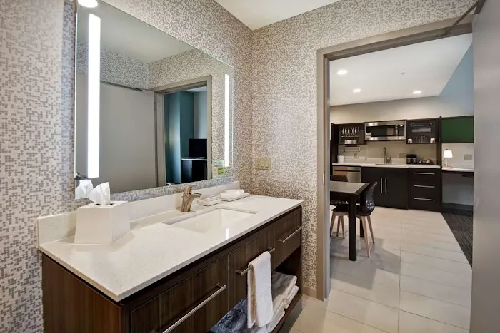 Home2 Suites by Hilton Amherst Buffalo 3