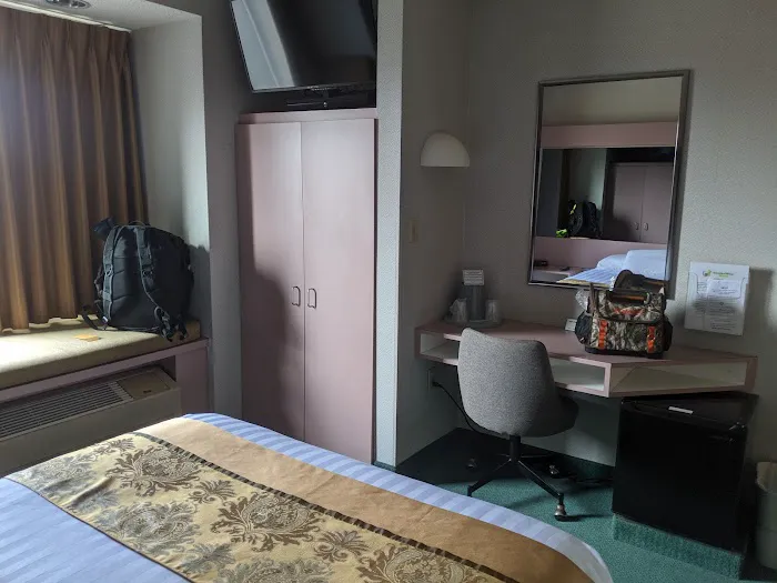 CenterWay Hotel 5