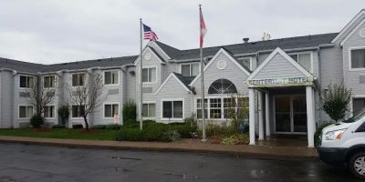 CenterWay Hotel